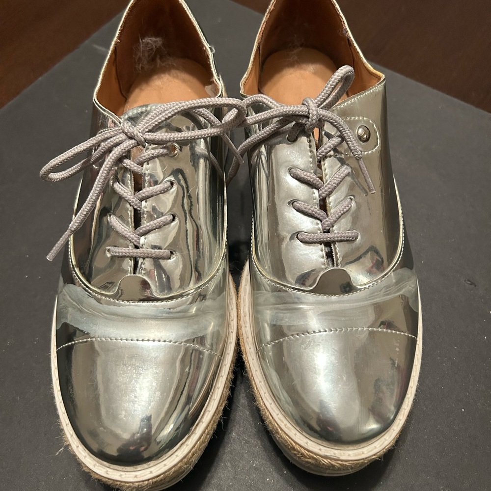 Ladies Silver chrome platforms 7.5